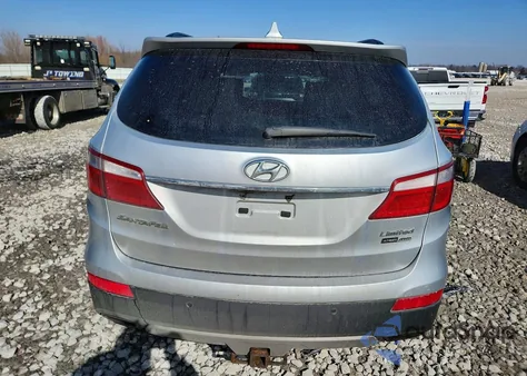 2016 Hyundai Santa Fe Limited z USA, uszkodzony, nr VIN KM8SRDHF6GU151289
